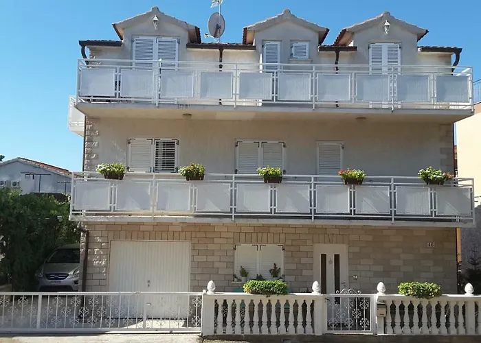 Janja شقة فوديس